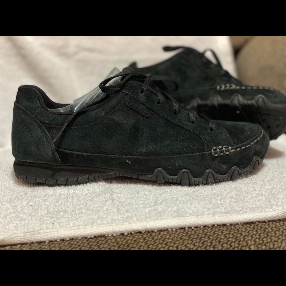Women’s Skechers Bikers Curbed sneakers